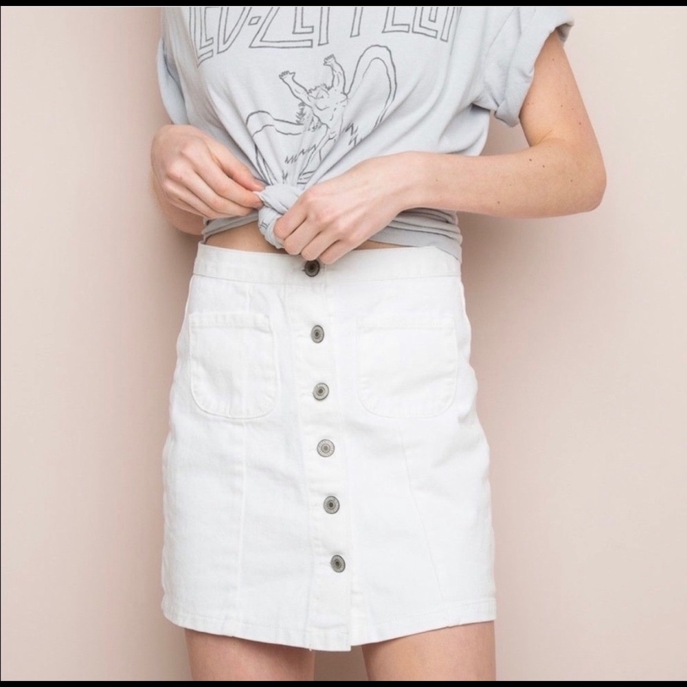 White pleated denim skirt